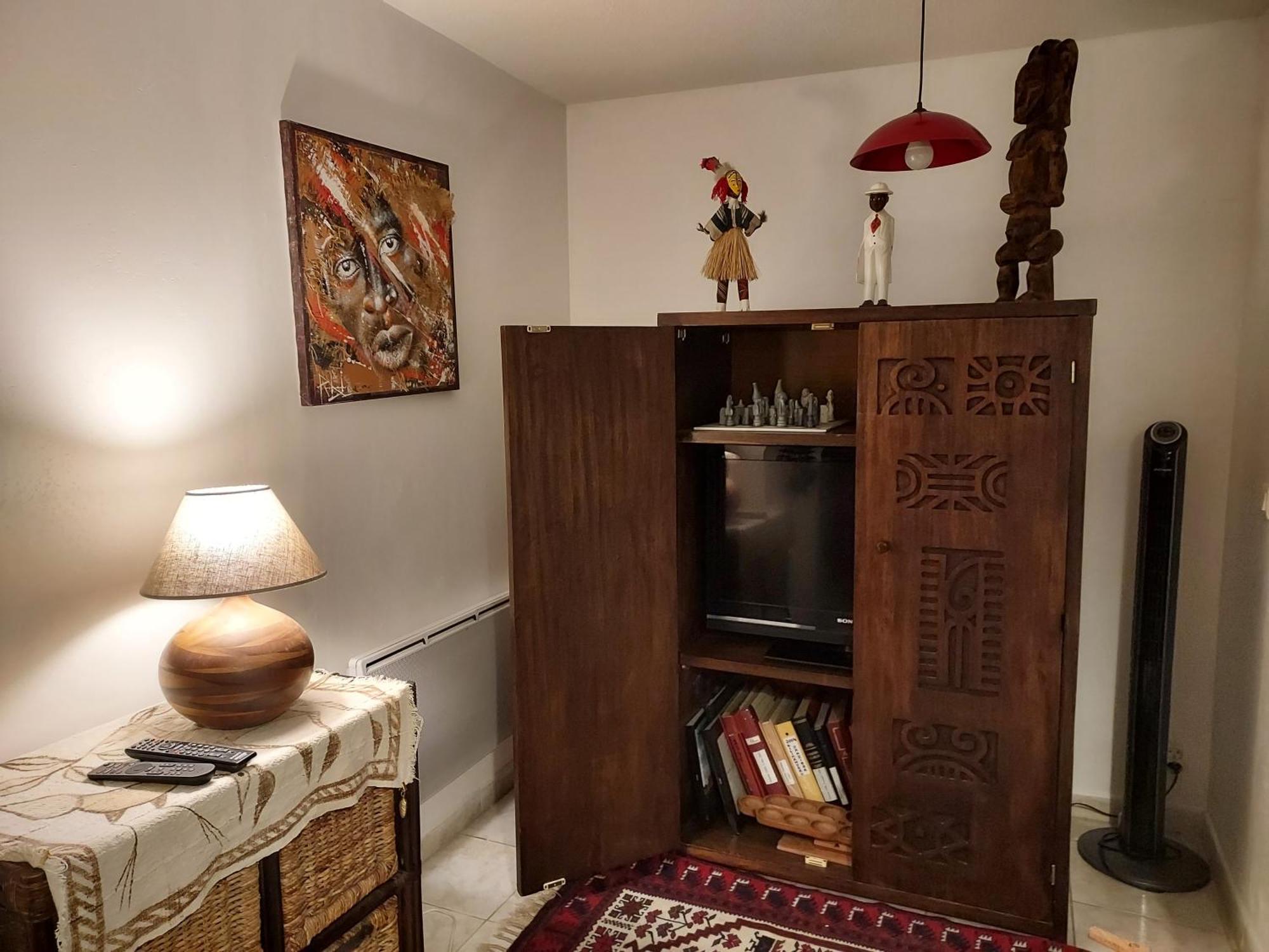 L'Antre Sol Apartment Sete Bagian luar foto